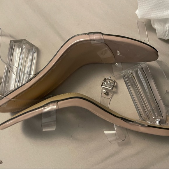 Clear heels - Picture 3 of 7